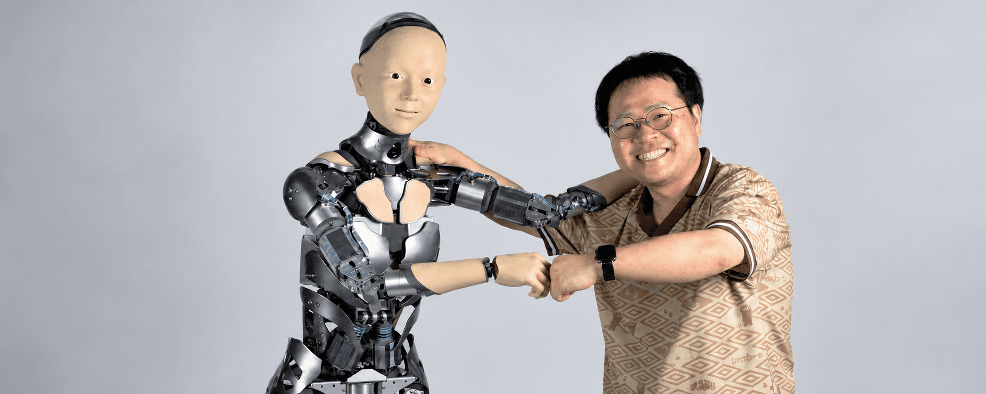 AVITA Opens Sales for 62-DoF N2H Humanoid